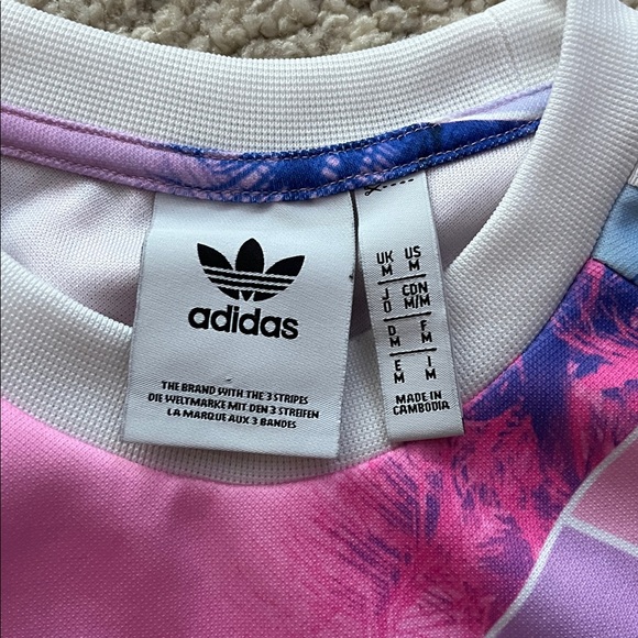 Adidas Short Sleeve Tee - Picture 2 of 3